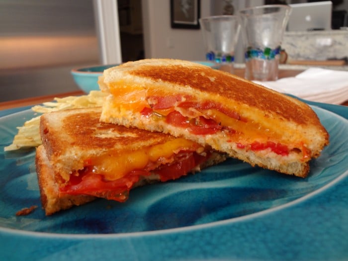 Grilled Cheddar, Bacon and Tomato Sandwich